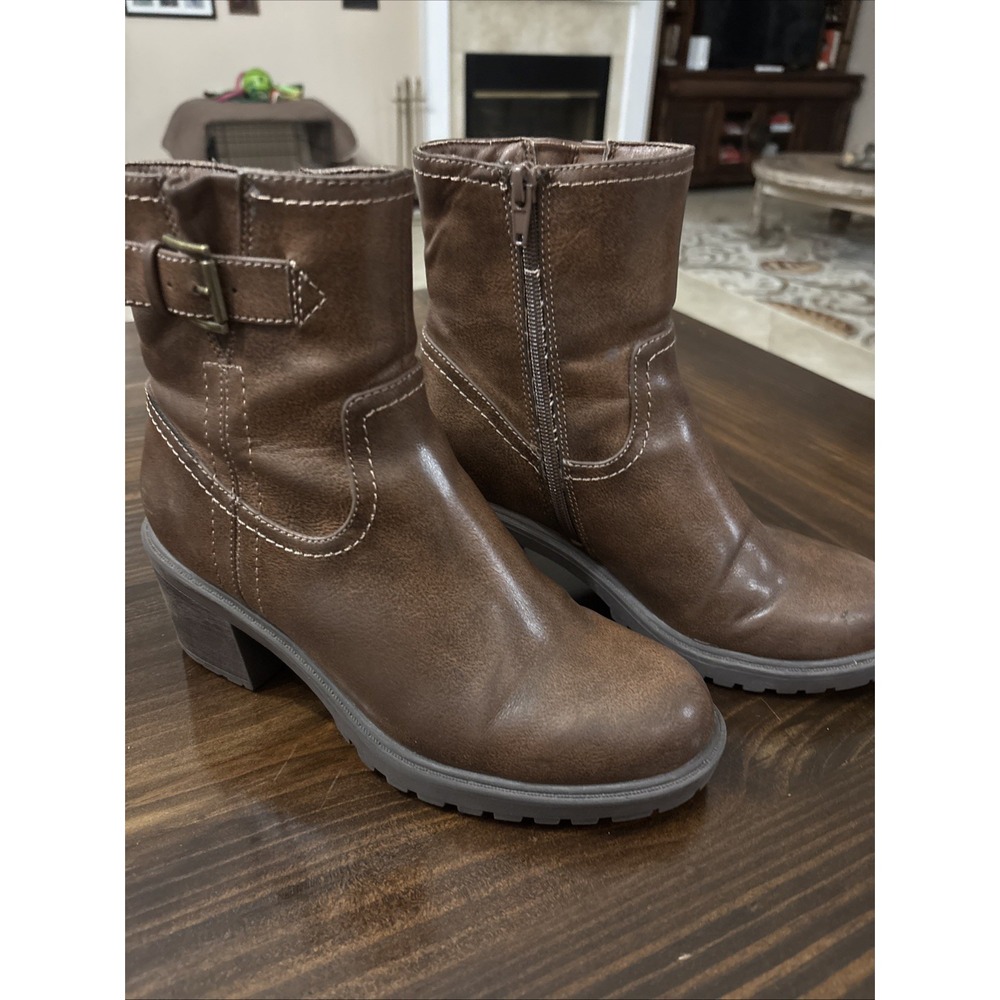 Frye and Co. 6.5 Addison Brown Ankle Chelea Boots Vegan Boho Horse Cowgirl